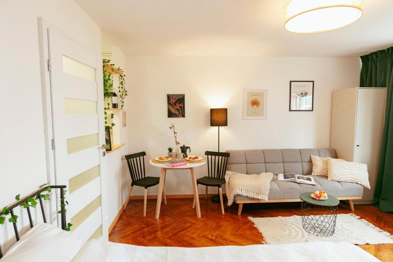 Chmielna - 250m Od Zlotych Tarasow, 350m Od Dworca Centralnego - Wifi - Smart Tv 55 Cali - Better Apartament Warszawa
